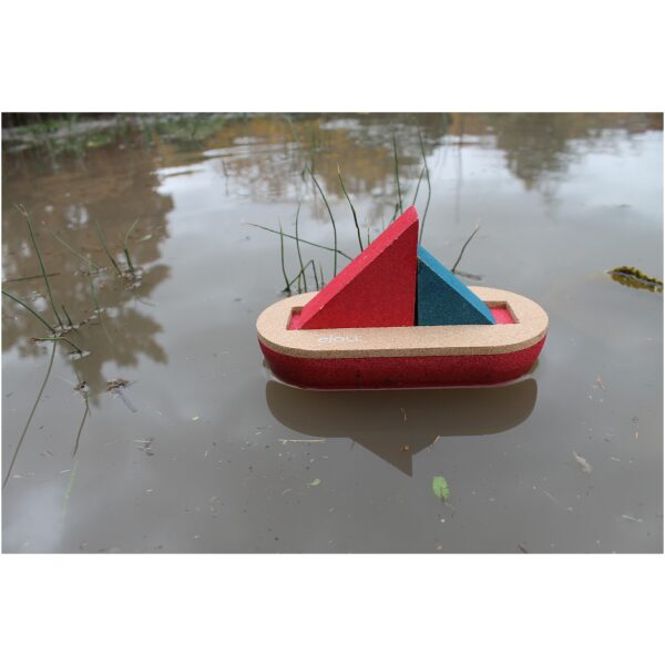 Sailing boat- velero de corcho. Ukitu juguetes.