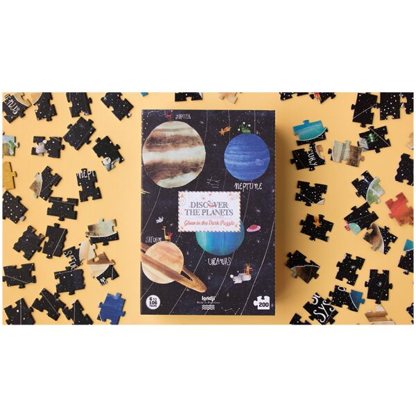 Puzzle discover the planets. Ukitu juguetes.
