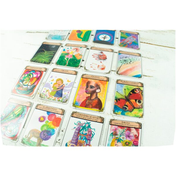 Juego de cartas Koyu. Conéctate jugando. Creado por la escuela Tximeleta de Pamplona. Ukitu jugutes.